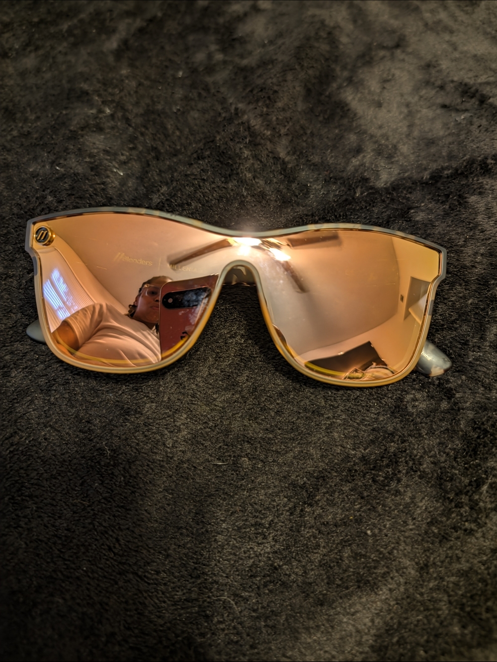 Blenders Lion Hart Sunglasses - Picture 4 of 7